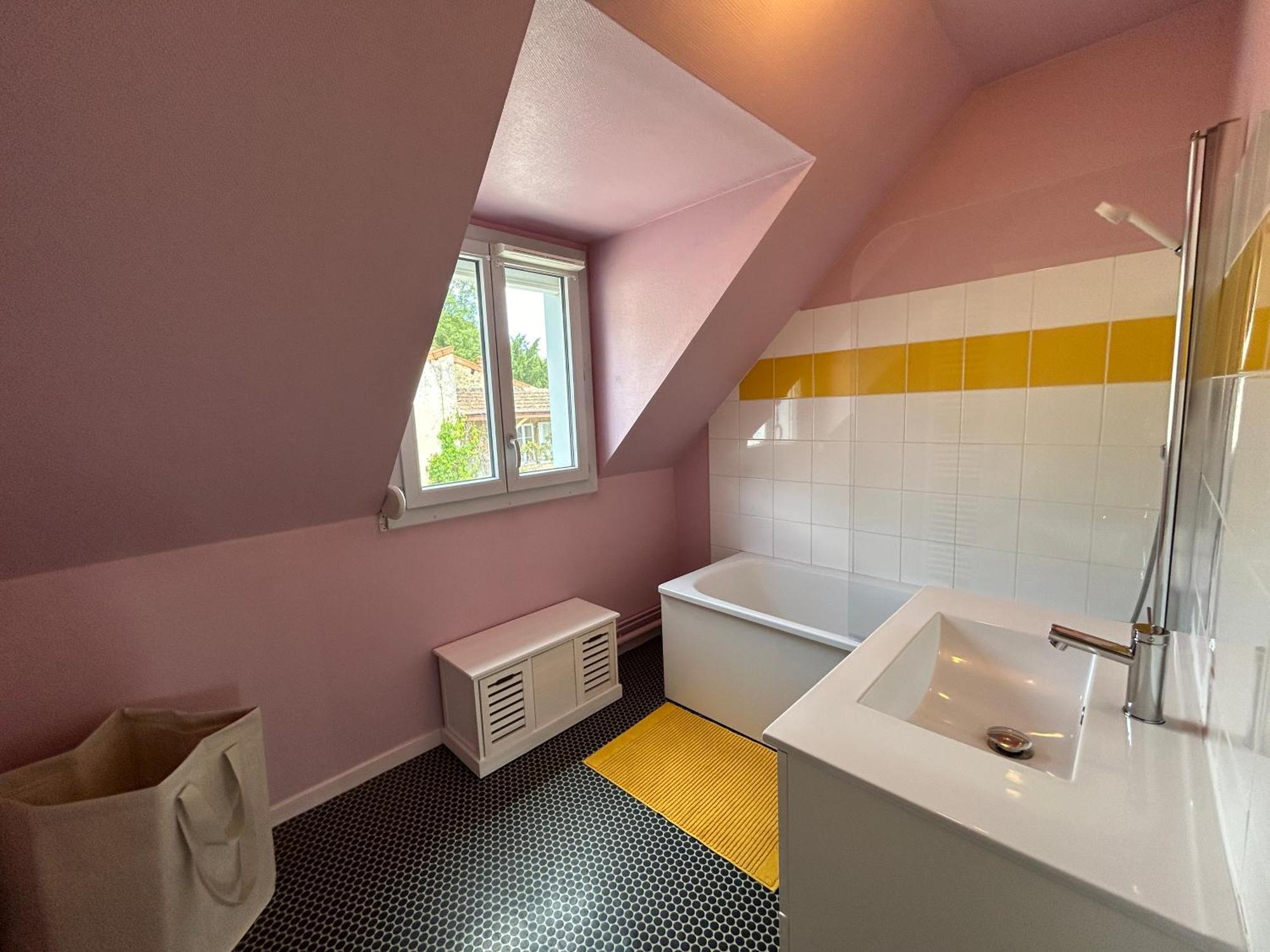 Maison Avec Jardin Buxy Exterior photo